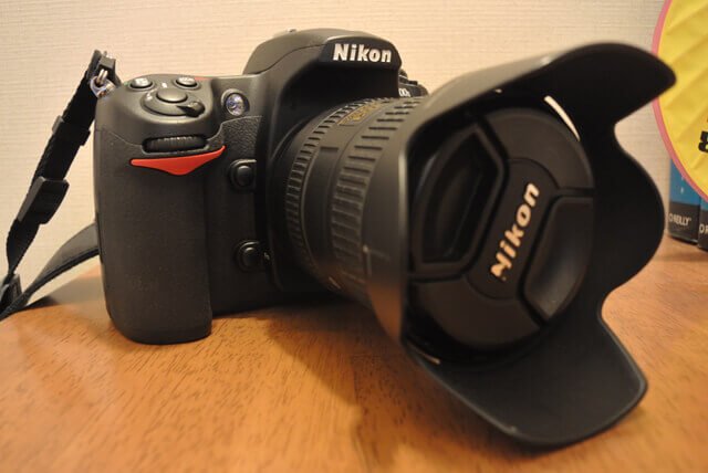 Nikon D300Sのグリップラバー交換